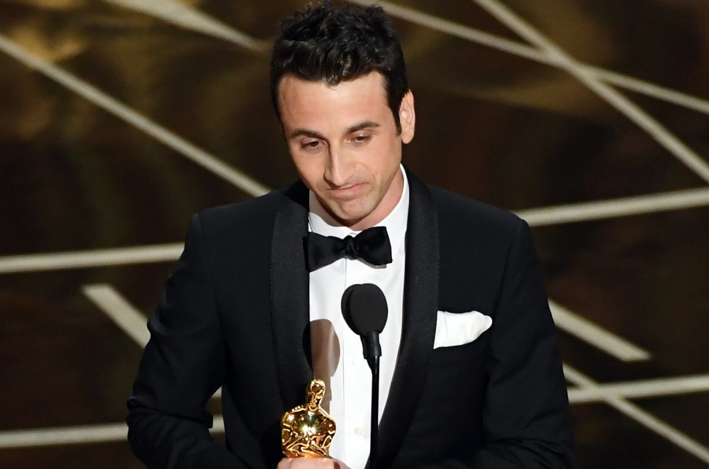 Justin-Hurwitz-name-2017-oscars-show-billboard-1548.thumb.jpg.d20c633dfe85a8dd01e108b24915d70c.jpg