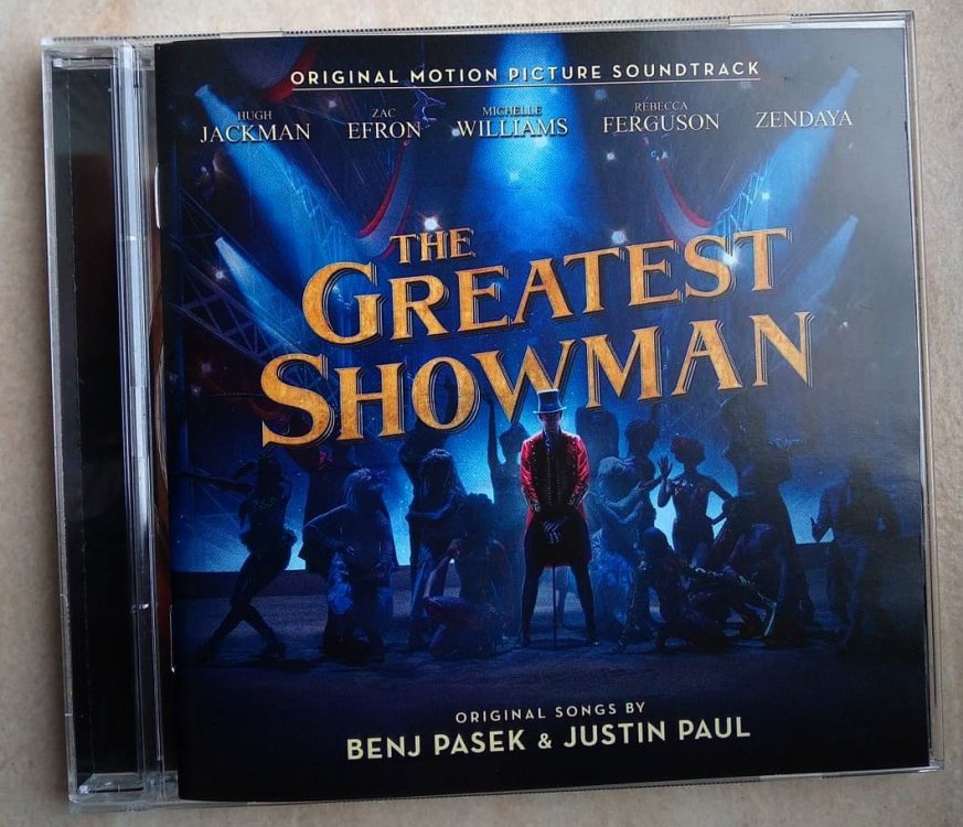 Showman.thumb.jpg.c18f015ddbea29571435dc0654bdb00b.jpg